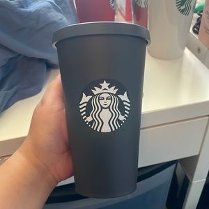 Starbucks tumbler no straw